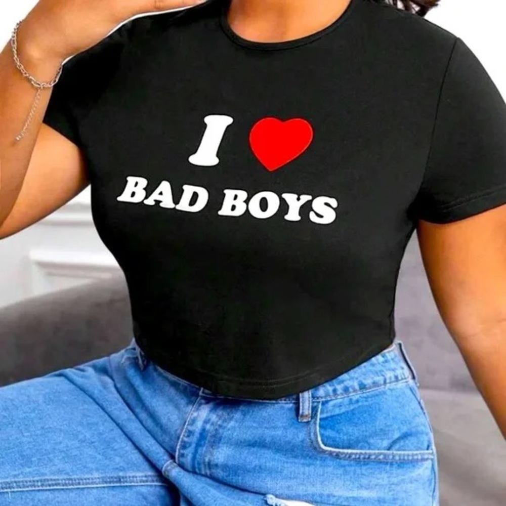 SHEIN Black Graphic Crop Tee